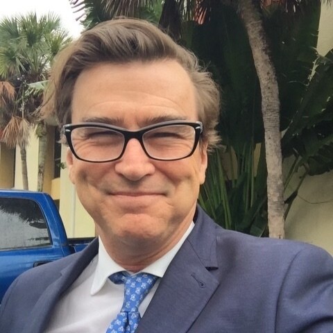 Agent Photo