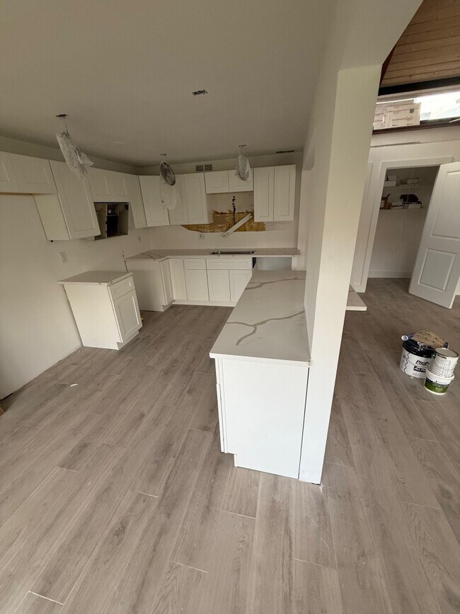 500 Park Blvd S, Venice, FL 34285 - photo 2