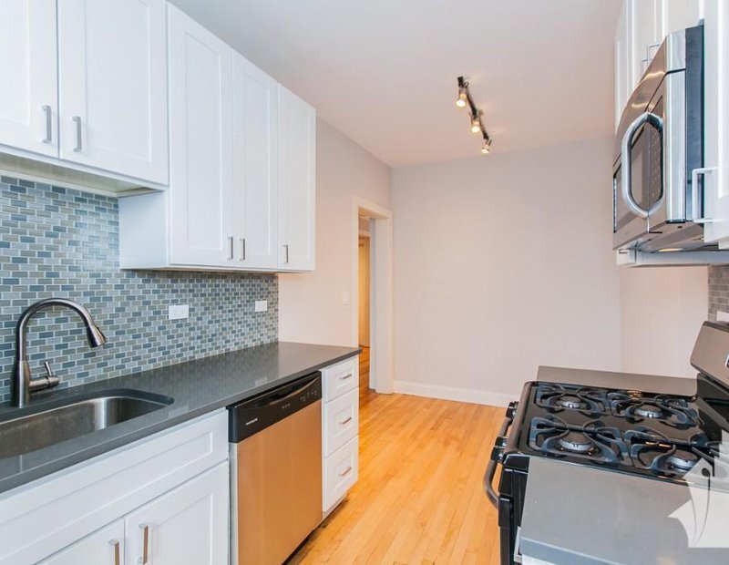 2317 N Rockwell St unit A2, Chicago, IL 60647 - photo 1