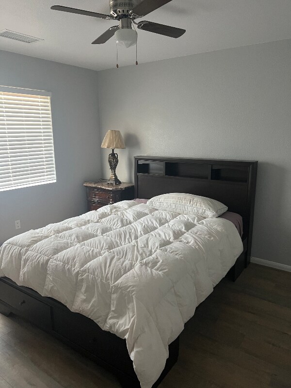 12327 Farmington St unit 2B, Oak Hills, CA 92344 - photo 3