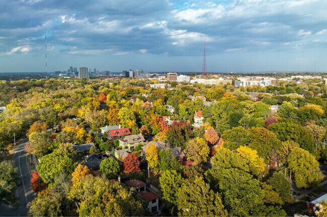 If you're looking for rental properties Volker has many options to choose from.