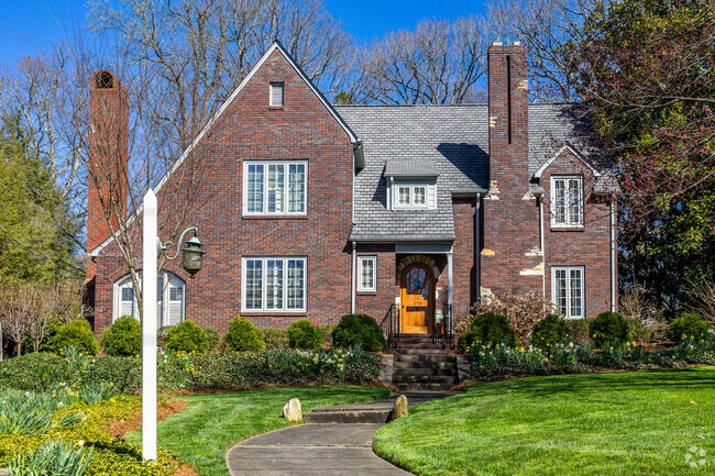 Beautiful lawns are everywhere in Beuna Vista.