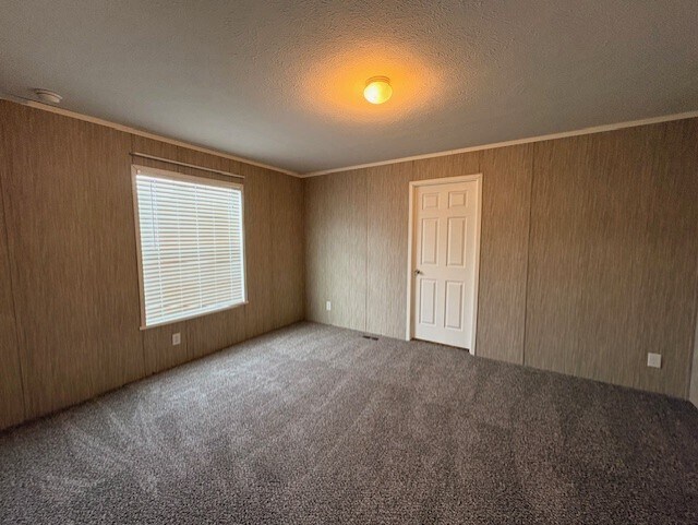 180 W Orleans Ct, Howell, MI 48843 - photo 6