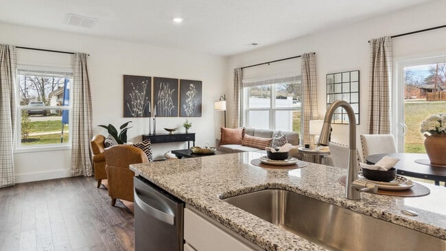 140 Jace Way, Kodak, TN 37764 - photo 3