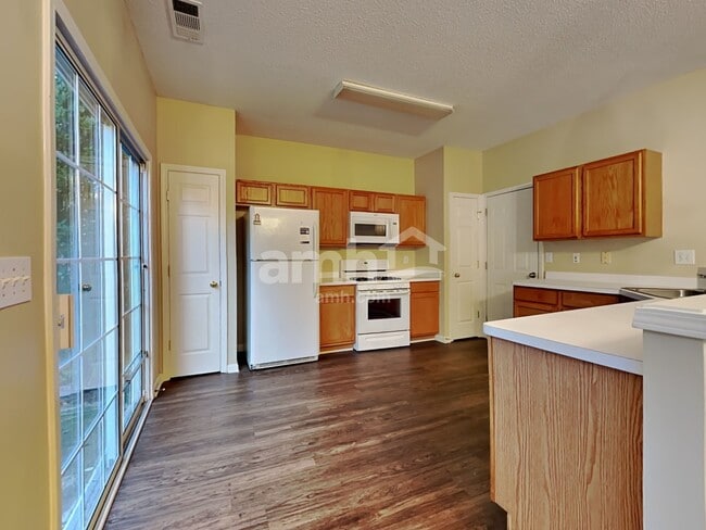 1134 Dunedin Trail, Woodstock, GA 30188 - photo 3