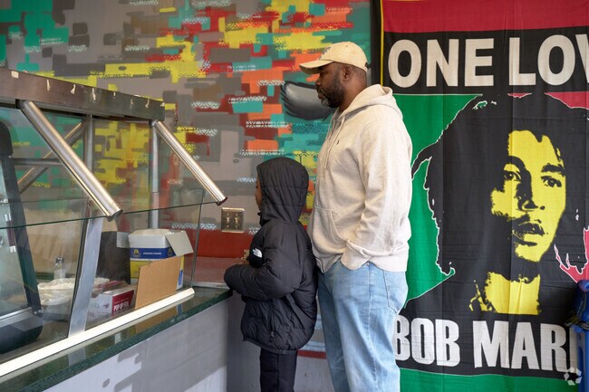 Three Little Birds Jamaican Food in Genesee-Jefferson is popular with local residents.