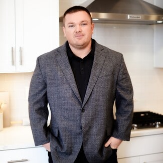 Troy Yates