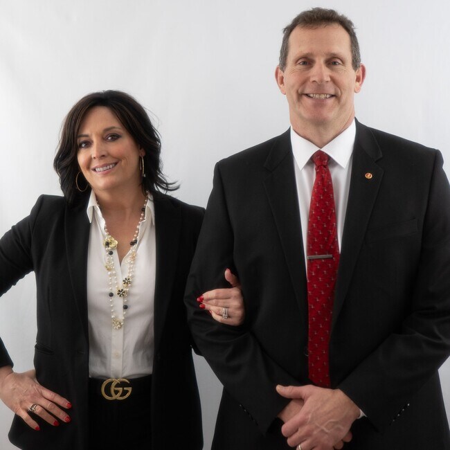 Agent Photo