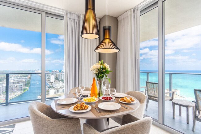 4112 Jimmy Buffett Mem Hwy unit ID1227431P, Hollywood, FL 33019 - photo 4