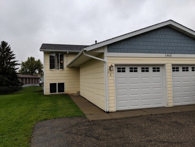 1465 Whispering Ct unit 2, Hastings, MN 55033 - photo 2