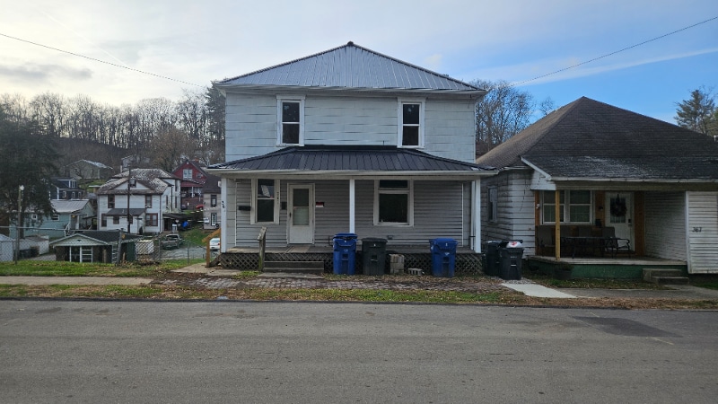 361 Fort St unit A, Nelsonville, OH 45764 - photo 1