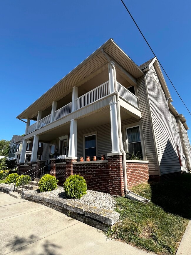 50 W Madison St Unit D, Franklin, IN 46131