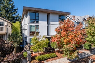 3635 Phinney Ave N, Seattle, WA 98103