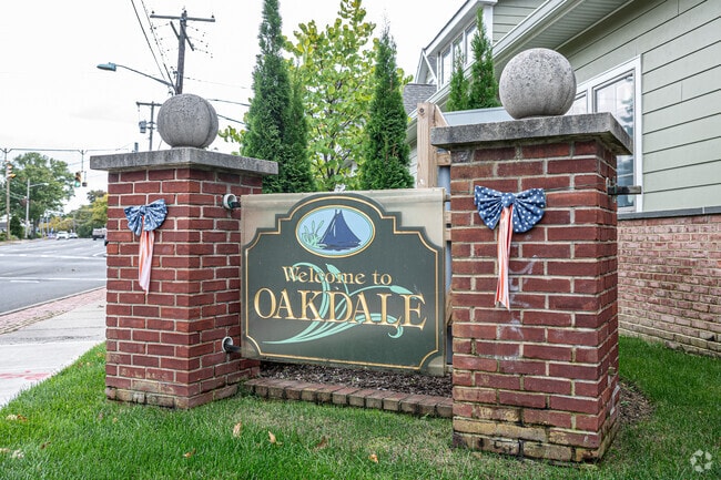 Oakdale has history dating back to 1697.