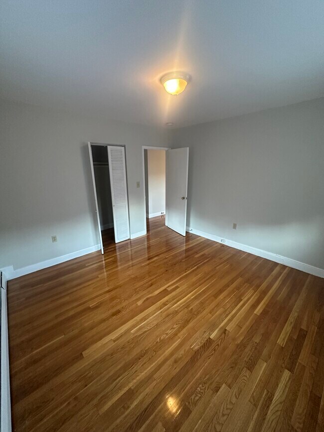 61 Selkirk Rd unit 11, Brighton, MA 02135 - photo 6