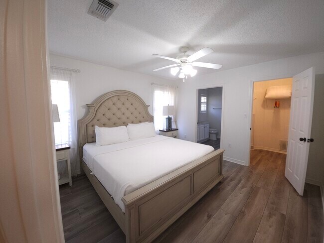 21 Green Island Way, Miramar Beach, FL 32550 - photo 2