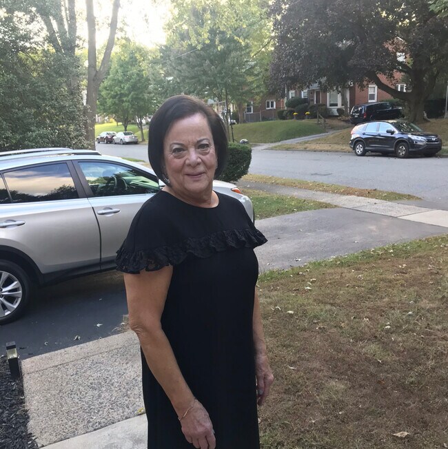 Rosalyn Schwartz