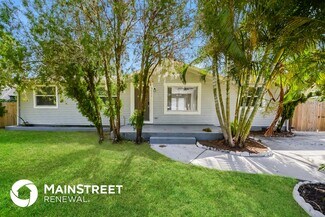 5111 22nd St Ct E, Bradenton, FL 34203