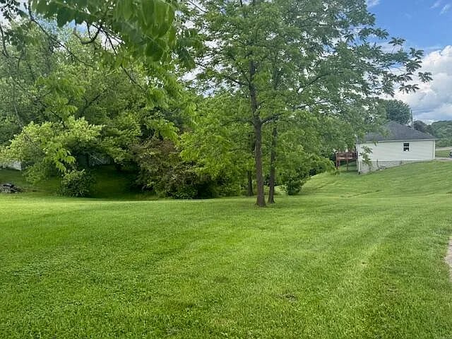 77 Bethy Rd unit A, London, KY 40744 - photo 4