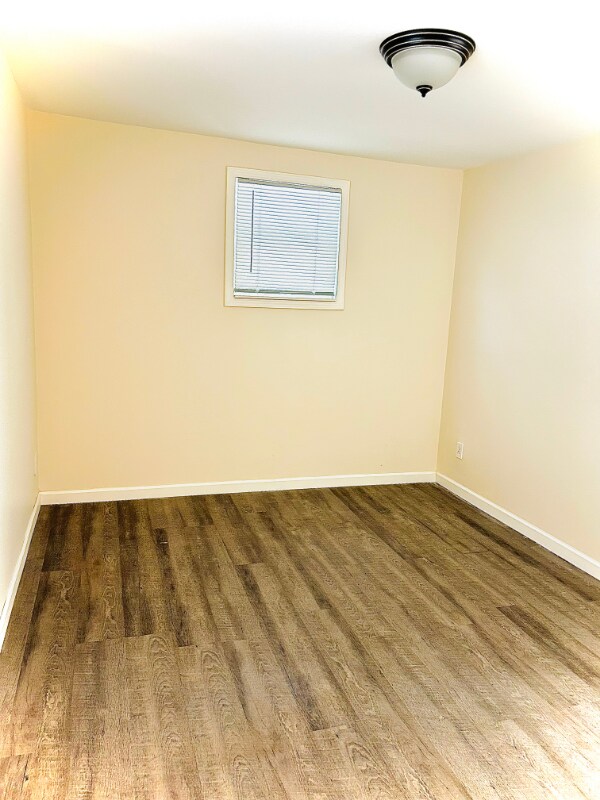 110 W Willow Dr unit E, South Bend, IN 46637 - photo 2