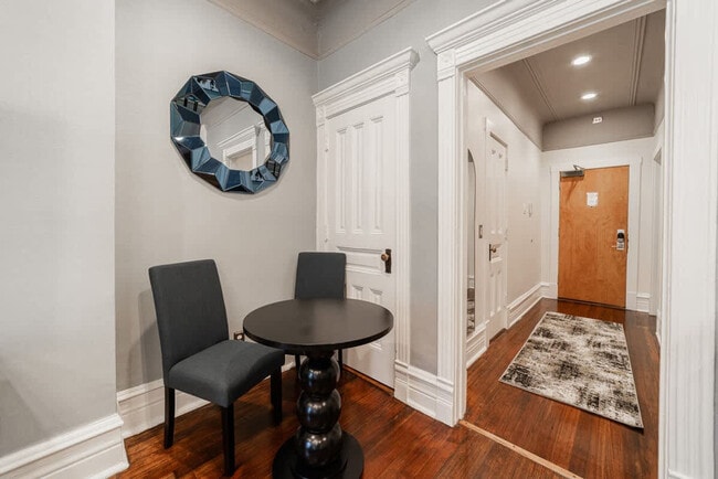 68 E Cedar St unit ID1360101P, Chicago, IL 60611 - photo 7