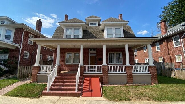 2223 Noble St unit 2223 Noble 1st Floor, Reading, PA 19609 - photo 3