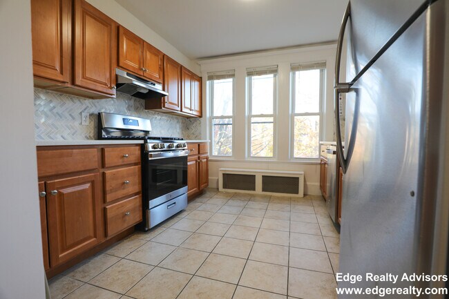 15 South St unit 2, Brighton, MA 02135 - photo 2