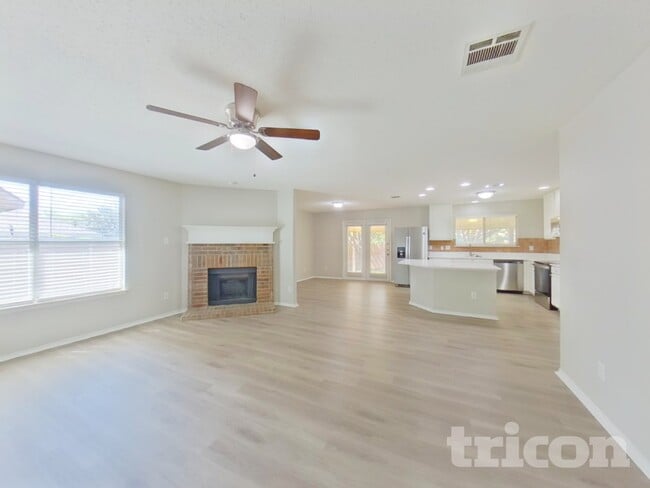 9621 Manassas Rd, Fort Worth, TX 76177 - photo 3