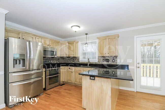 4025 Lofter Ct, Pfafftown, NC 27040 - photo 6