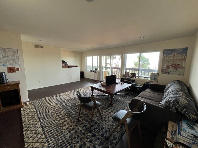 24723 Via Valmonte unit Guest unit in house, Torrance, CA 90505 - photo 2
