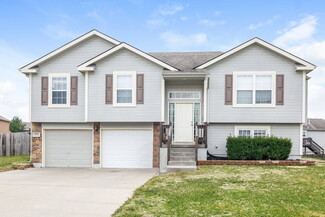 1203 Fall Meadow Ln, Belton, MO 64012