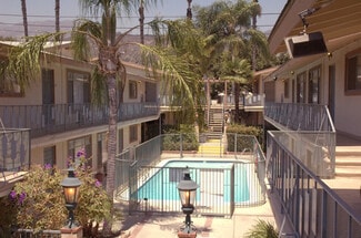 702-712 W Foothill Blvd, Monrovia, CA 91016