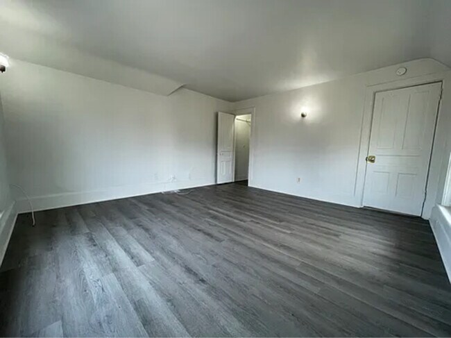 331 W Morrell St unit A, Jackson, MI 49203 - photo 7