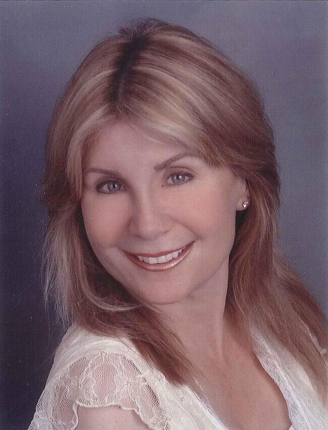 Suzanne Seal