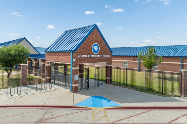 Students in the area can enjoy a great education at Alamo Elementary School.