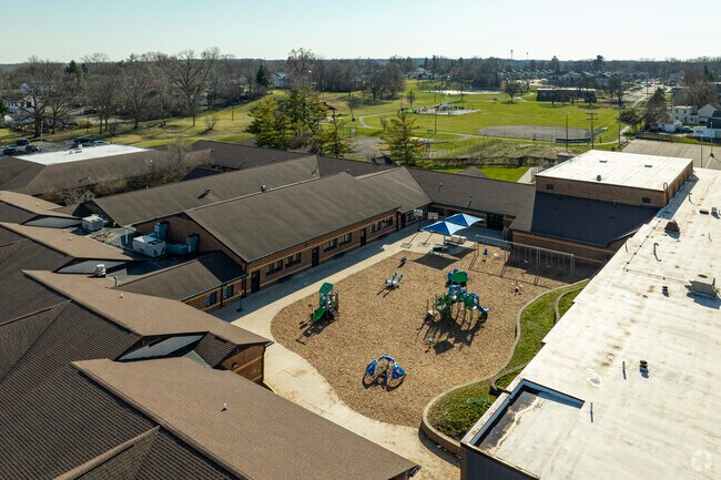 Perry Early Learning Center students have access to Parkridge Park directly behind the store.