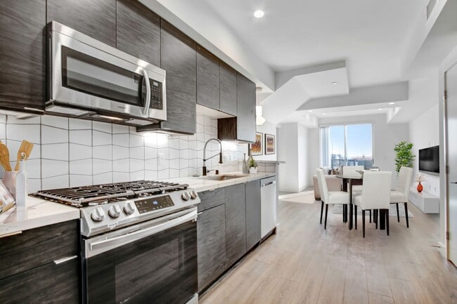 THE ROSE. at OVERLAND, Los Angeles, CA 90034 - photo 4