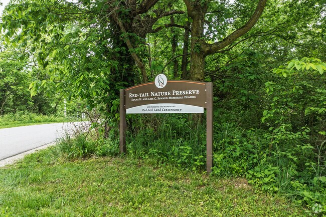 Red-tail Nature Preserve is made up of forest, tallgrass prairie, and wetlands.