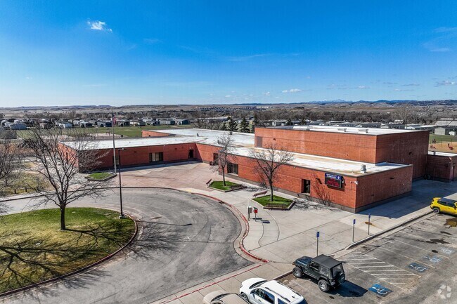 Rapid Valley Elementary School offers a large campus for students in Rapid Valley.