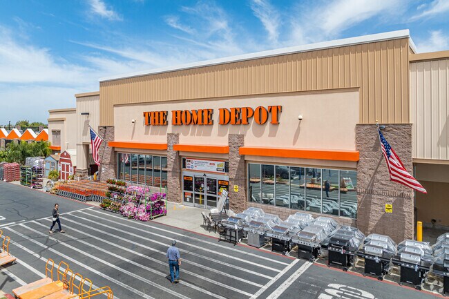 The Poway Home Depot offers Rancho Encantada residents a big-box store close by.