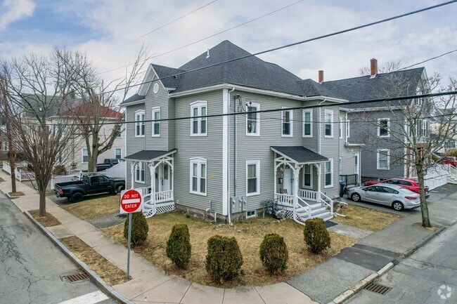 Sidewalks line the streets of South Side, making strolls around the neighborhood a breeze.