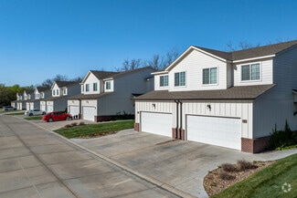 13609 E Pawnee Rd, Wichita, KS 67230