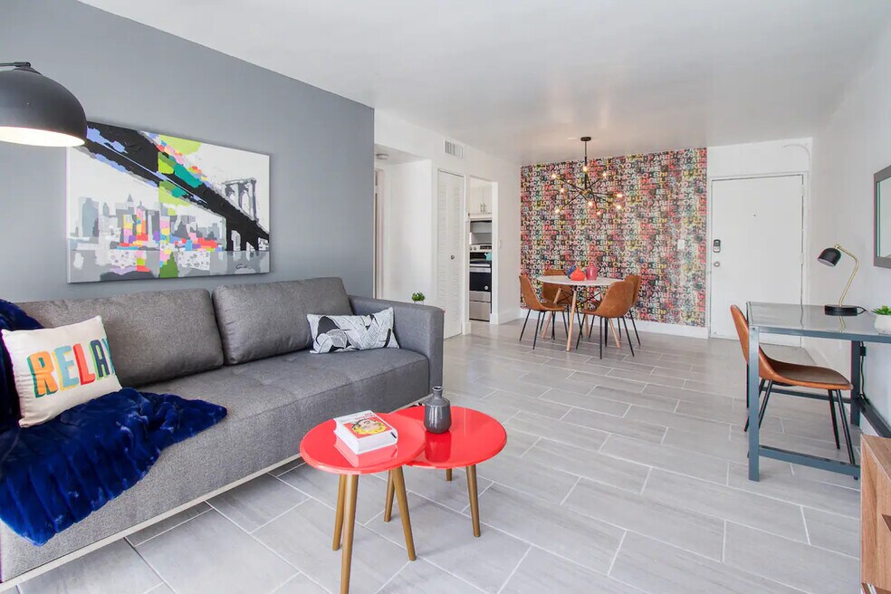 23 Palms, Miami, FL 33137 - photo 1