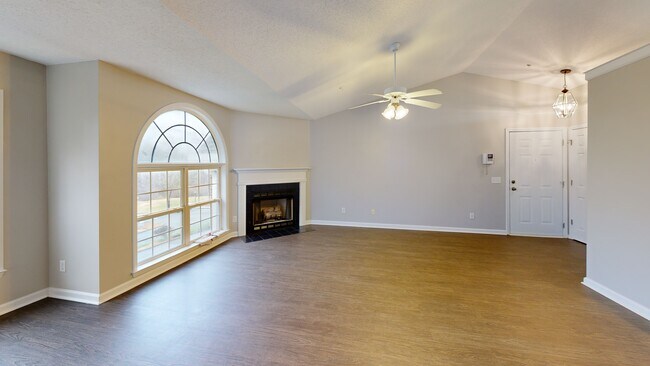 331 Mill Pond Dr unit 331, Winston Salem, NC 27106 - photo 2