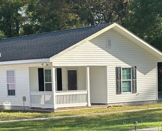 24 Laurel Leaf Ln, Charleston, SC 29412
