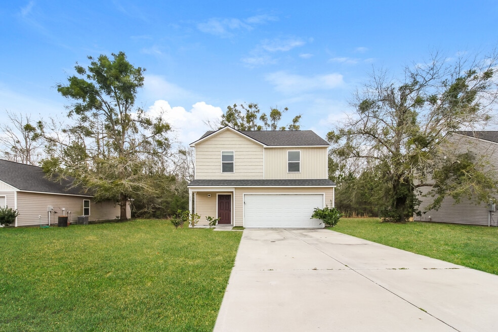 222 Saddle Brooke Trace, Brunswick, GA 31525 - photo 1