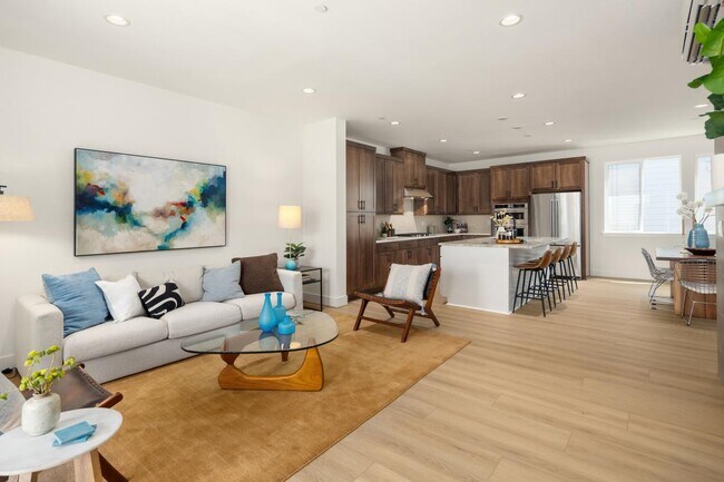 10824 120th Ln unit B, Kirkland, WA 98033 - photo 4