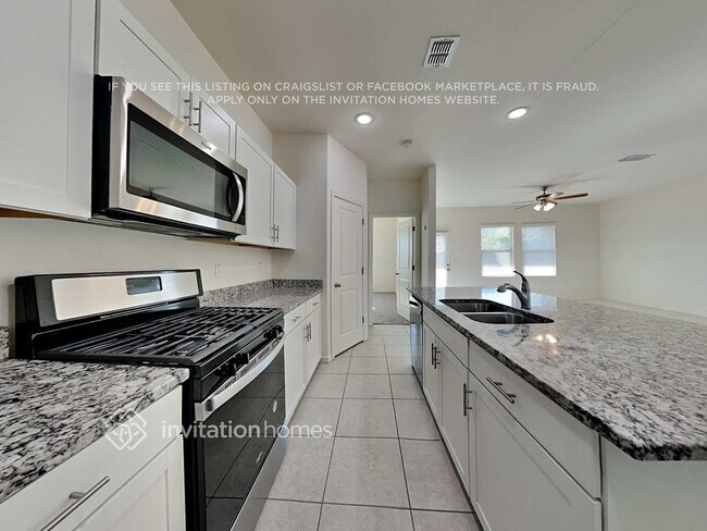 19363 W Hazelwood St, Litchfield Park, AZ 85340 - photo 6