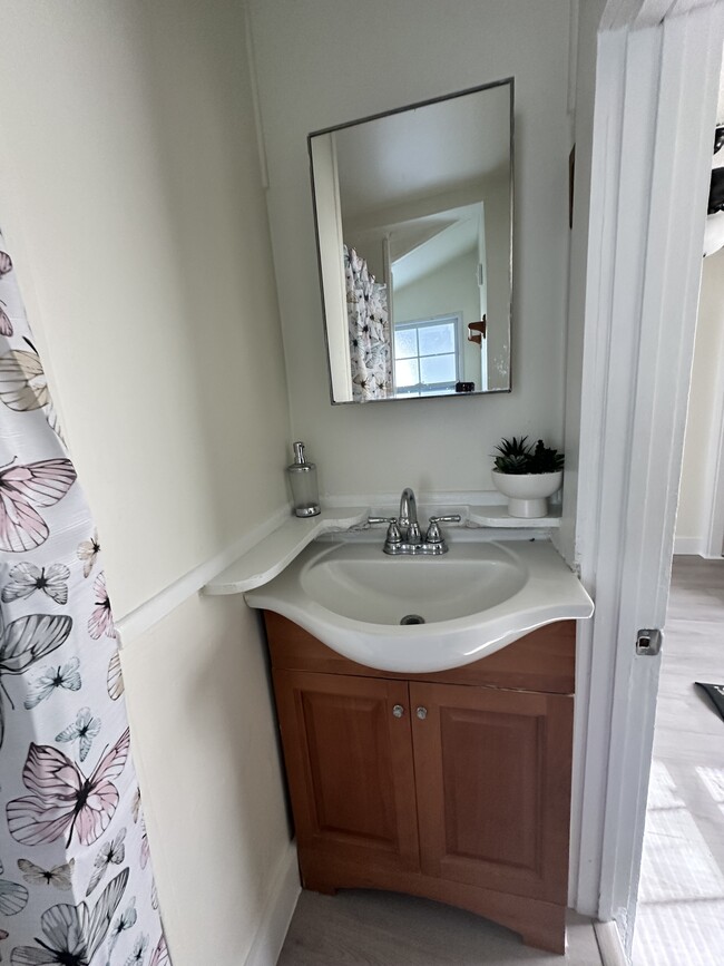 Example of Cottage Bathroom