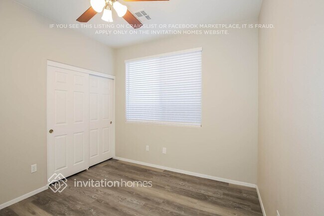 8105 Starling View Ct, Las Vegas, NV 89166 - photo 6